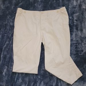 Size 16 Route 66 capris